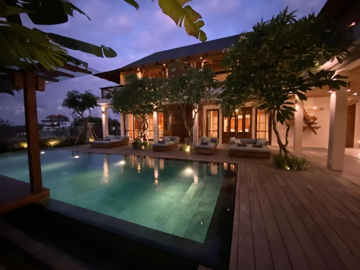 Villa Biarritz Uluwatu